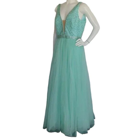 SHERRI HILL Gown/Dress, 16, Mint Green, Rhinestone/Beaded Bodice, Layered Tulle - Picture 4 of 14